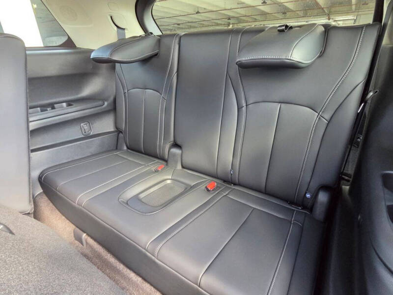 2027 Infiniti QX60 Luxe