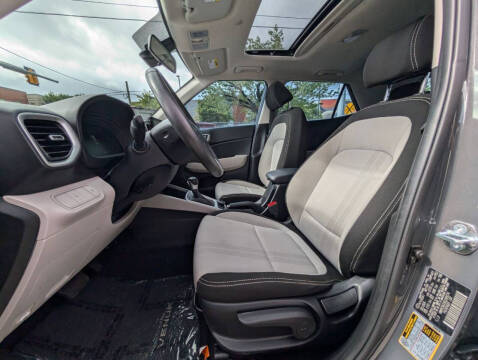 2025 Hyundai Venue SEL