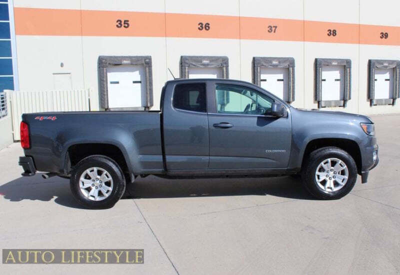 2017 Chevrolet Colorado LT