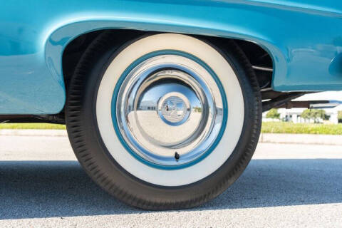 1951 Kaiser Henry-J Coupe