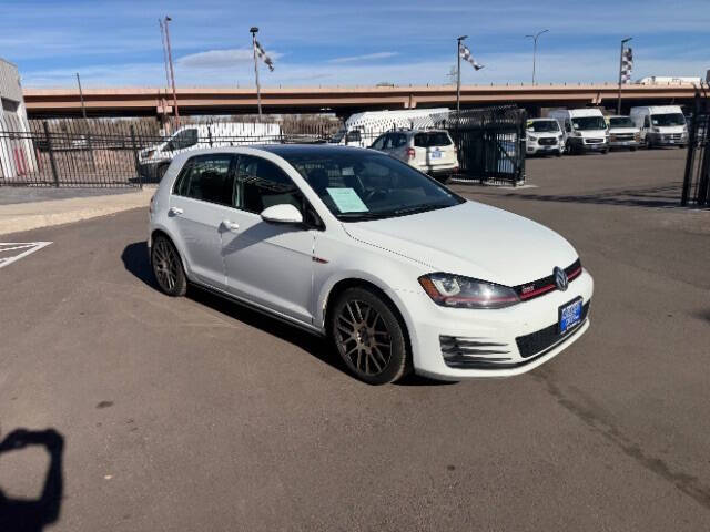 2016 Volkswagen Golf GTI SE