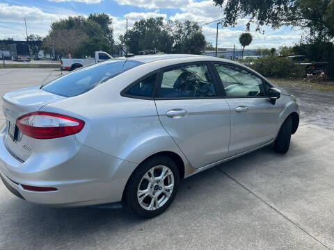 2014 Ford Fiesta SE