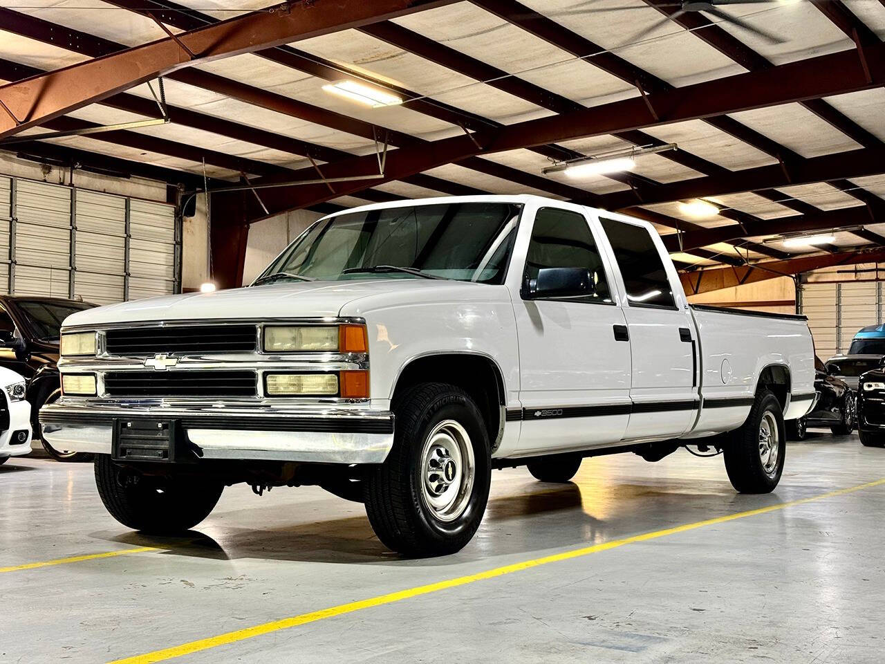 2000 Chevrolet C/K 3500 Series for sale at Carnival Car Company in Victoria, TX