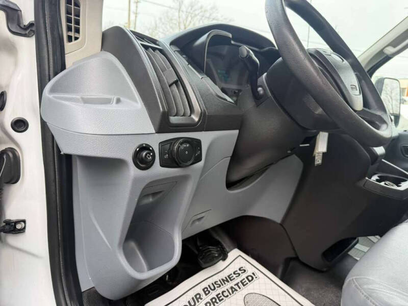 2018 Ford Transit 250