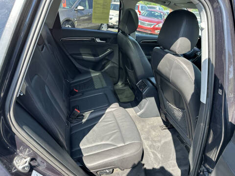 2014 Audi Q5 2.0T quattro Premium