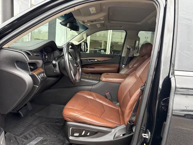 2019 Cadillac Escalade ESV Premium Luxury