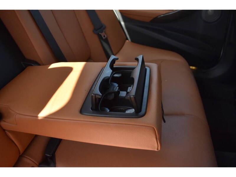 2013 BMW 3 Series 328i