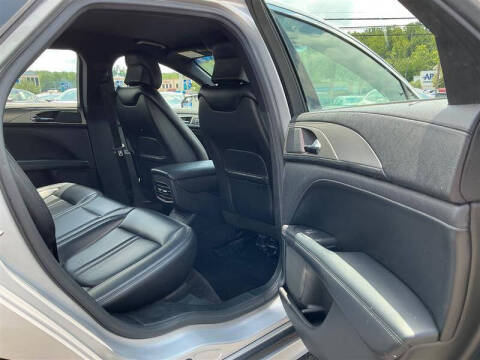 2017 Lincoln MKZ Premiere