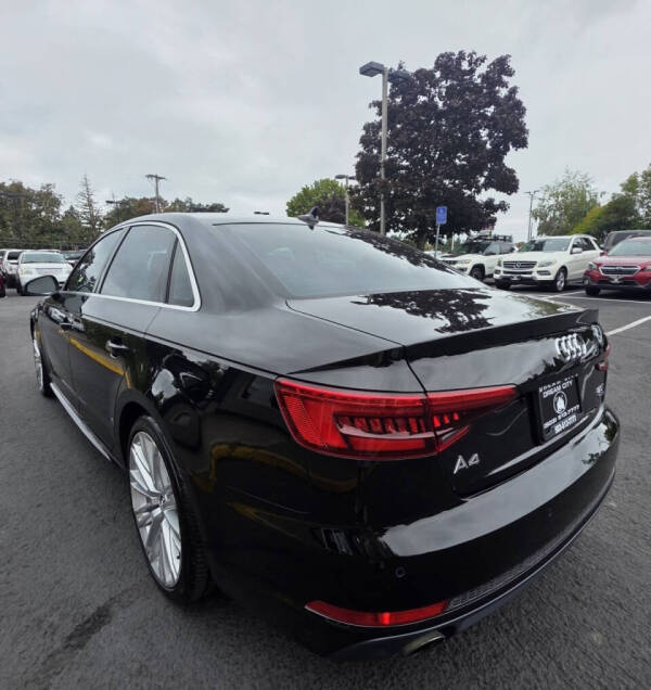 2017 Audi A4 2.0T quattro Premium Plus