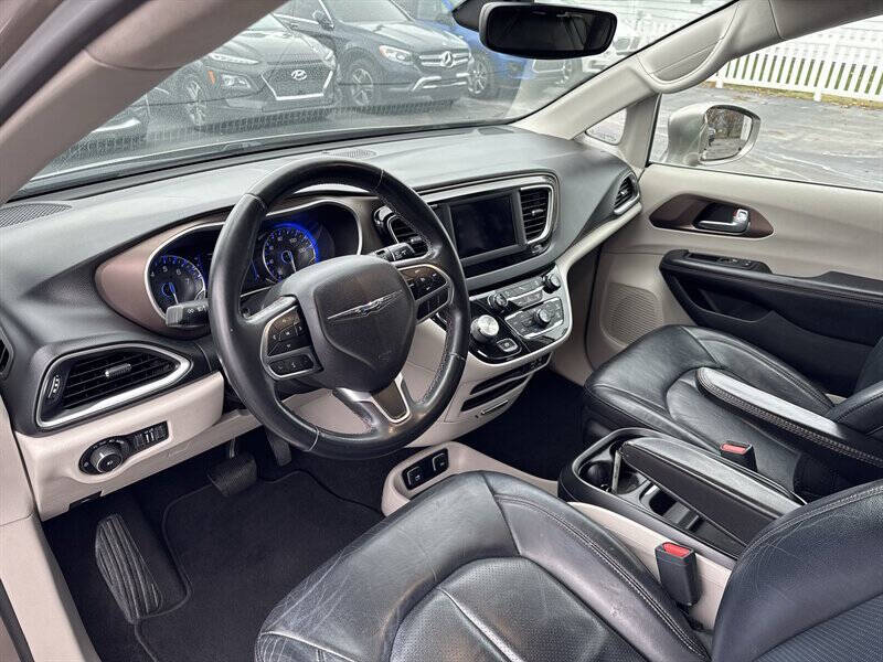 2018 Chrysler Pacifica Touring L