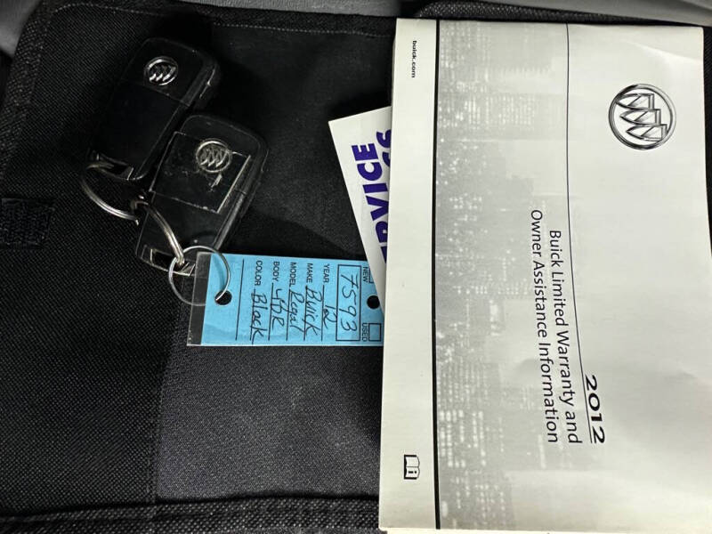 2012 Buick Regal Premium 1