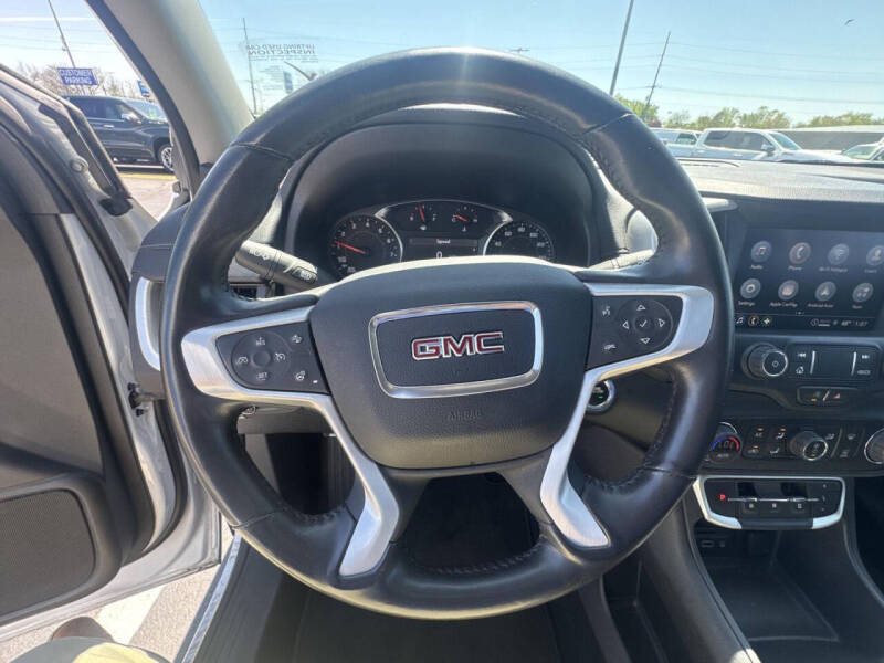 2022 GMC Terrain SLT