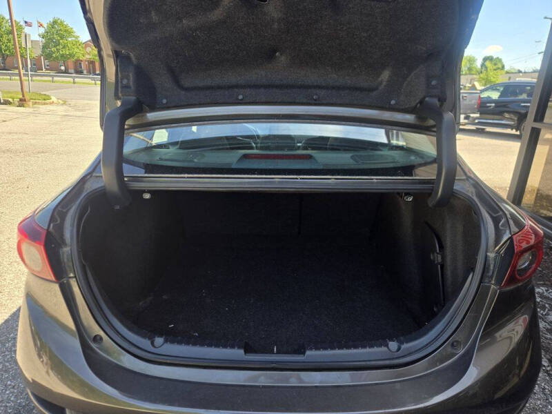 2017 Mazda MAZDA3 Touring