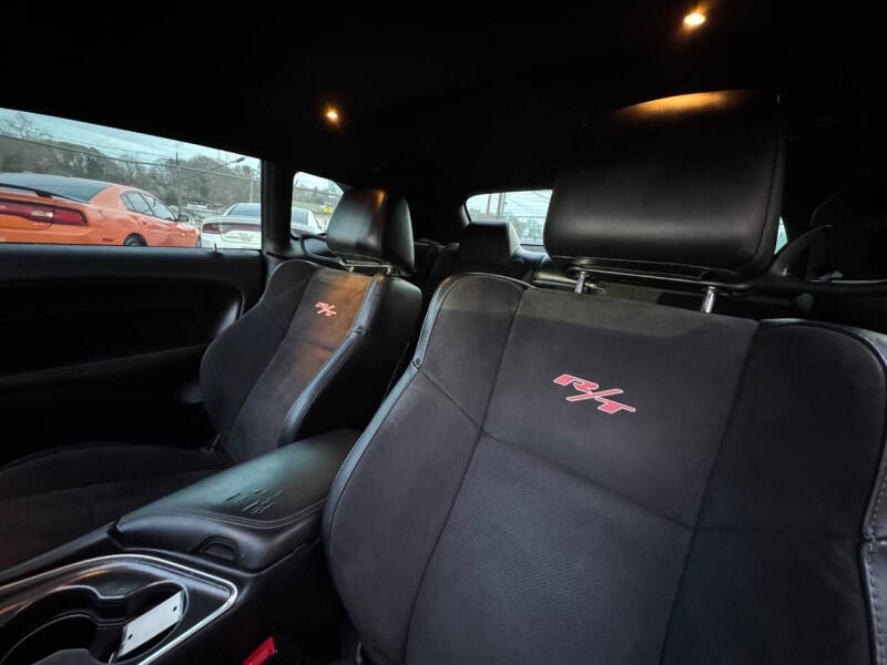 2015 Dodge Challenger R/T Plus