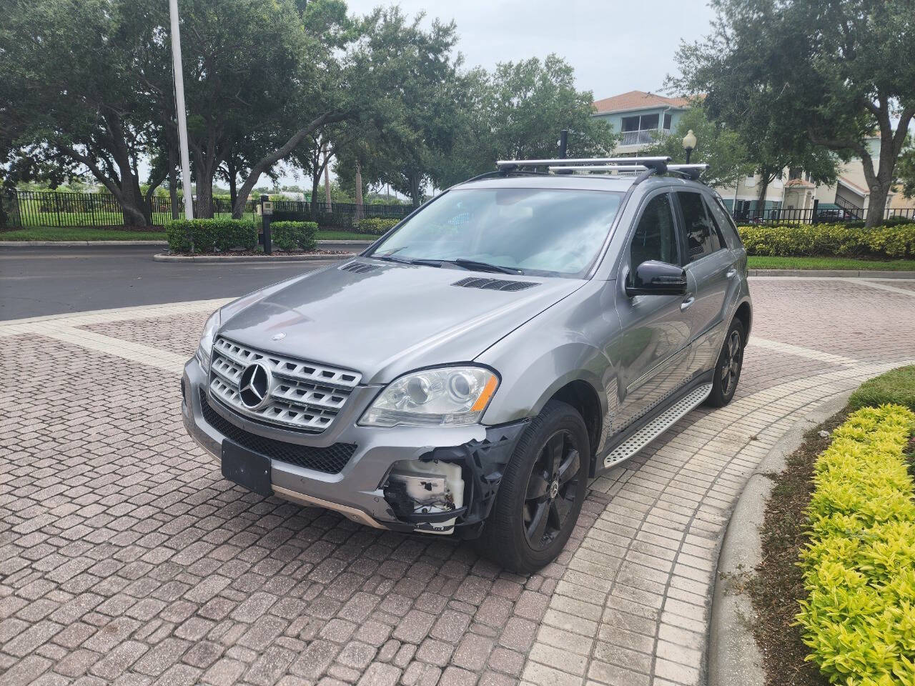 2011 Mercedes-Benz M-Class for sale at Renown Automotive in Saint Petersburg, FL