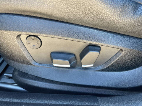 2013 BMW 5 Series 528i