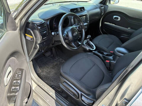 2019 Kia Soul +