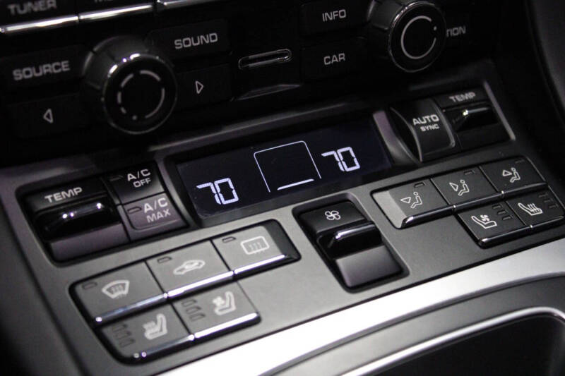 2016 Porsche 911 Carrera 4S