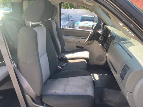 2009 Chevrolet Silverado 1500 Work Truck