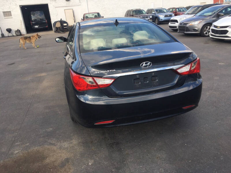 2013 Hyundai Sonata GLS photo 15