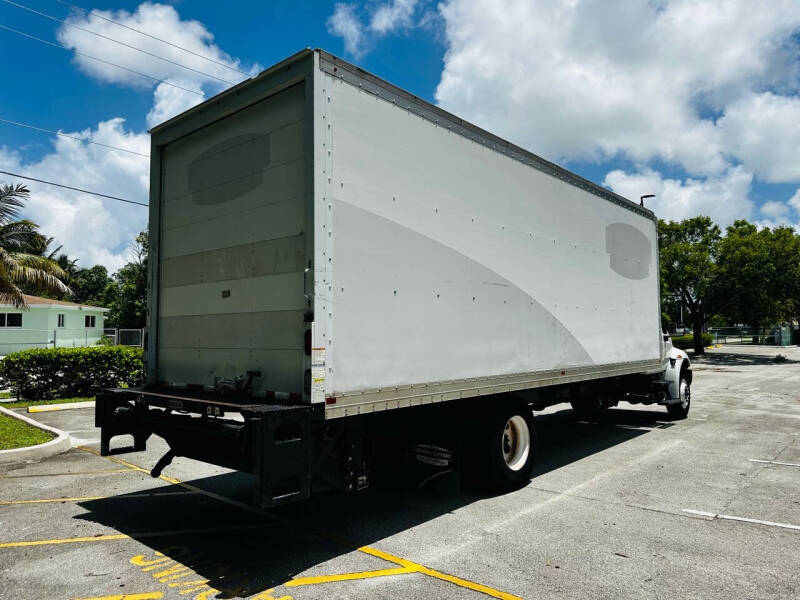 2017 International DuraStar 4300