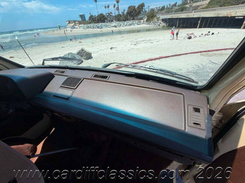 1984 Volkswagen Vanagon Camper