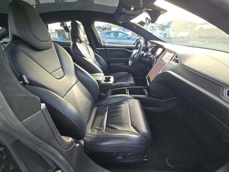 2017 Tesla Model S 75