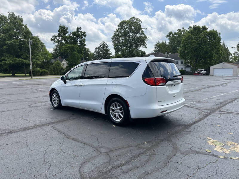 2017 Chrysler Pacifica Touring