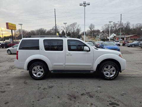 2011 Nissan Pathfinder SV
