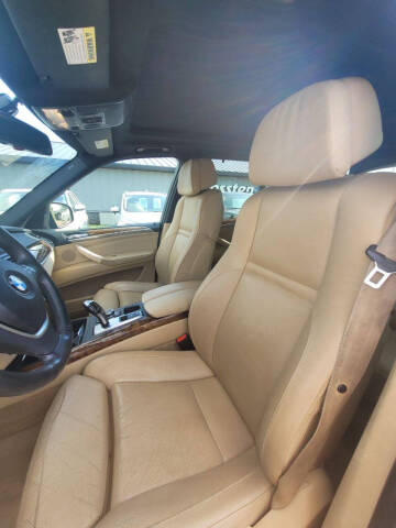 2010 BMW X5 xDrive30i