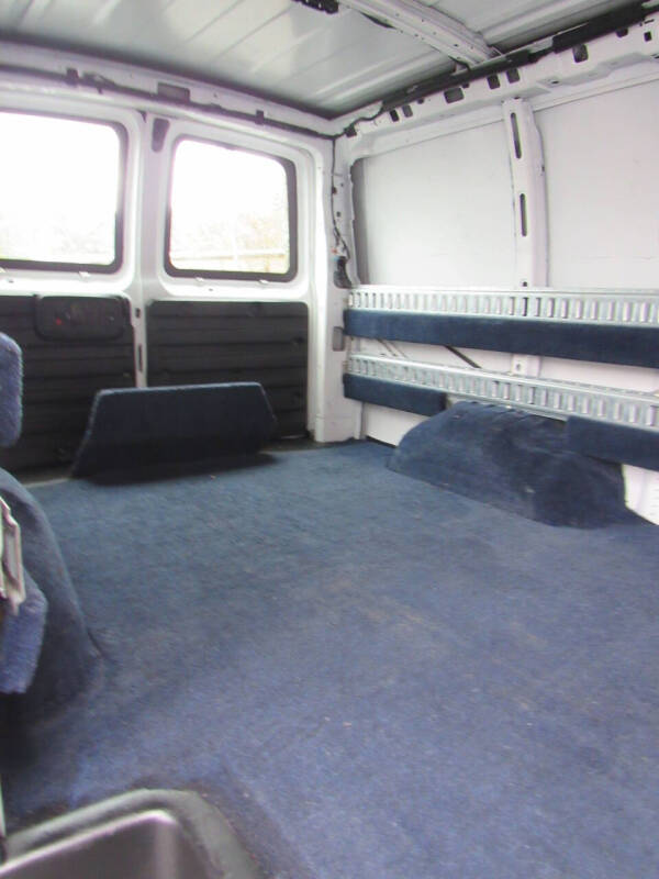 2018 Chevrolet Express 2500