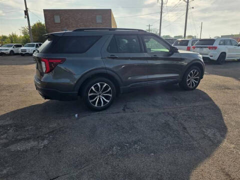2020 Ford Explorer Sport Trac