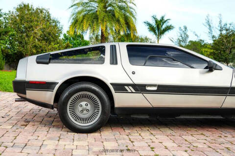 1981 DeLorean DMC-12