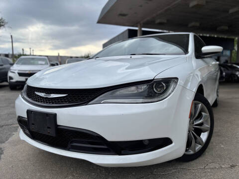 2015 Chrysler 200 S