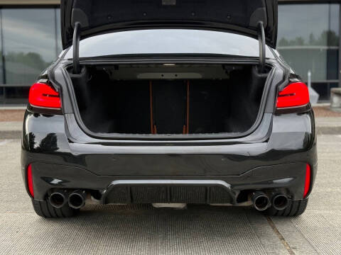2023 BMW M5