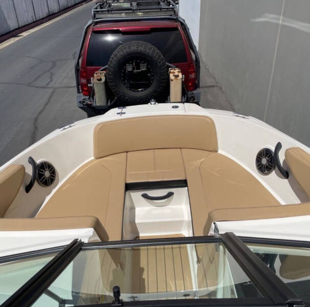 2022 Sea Ray SPX 190