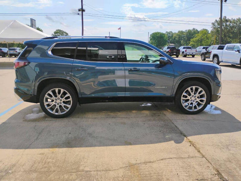 2026 GMC Acadia Denali