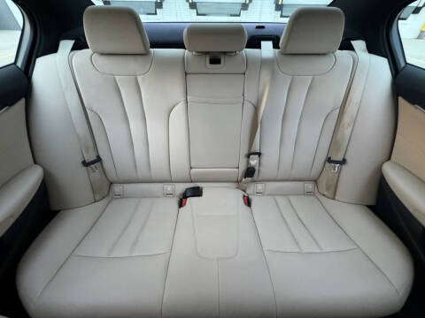 2018 BMW 5 Series 530i