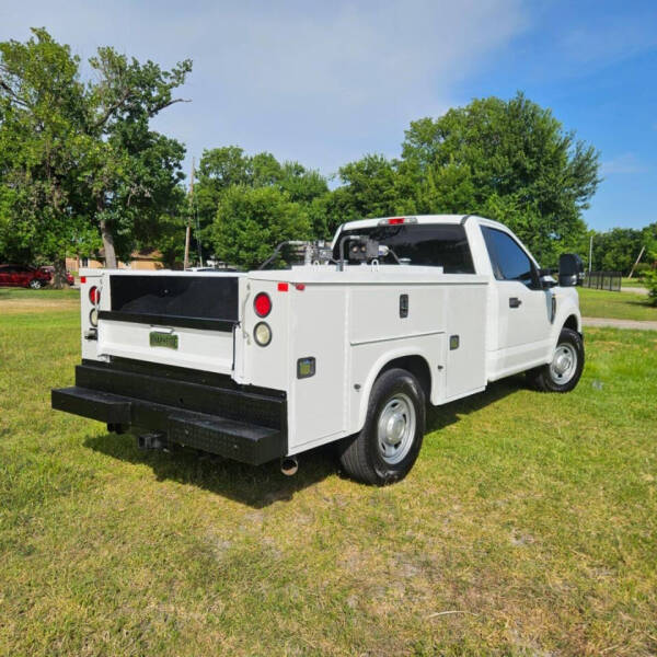 2017 Ford F-250 Super Duty XL