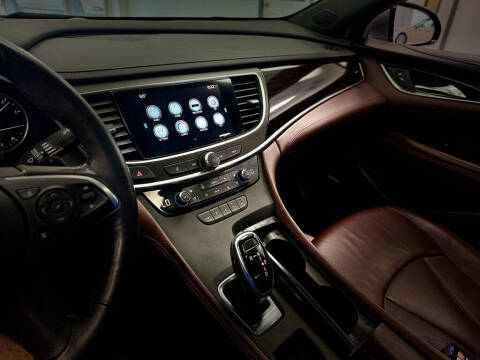 2018 Buick LaCrosse Avenir