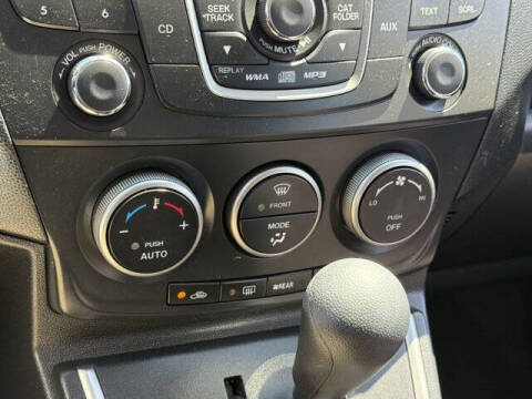 2012 Mazda MAZDA5 Sport