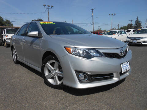 2014 Toyota Camry SE
