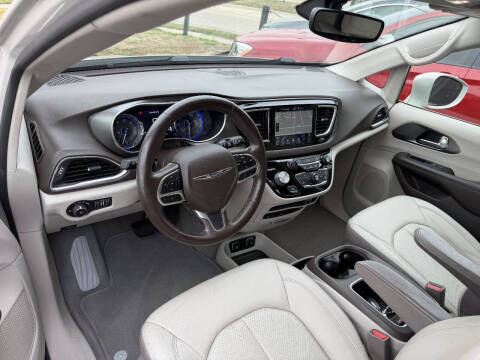2019 Chrysler Pacifica Touring L Plus