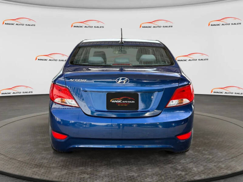 2016 Hyundai Accent SE
