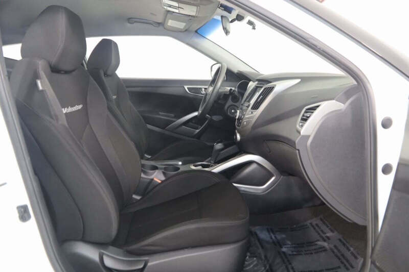 2016 Hyundai Veloster