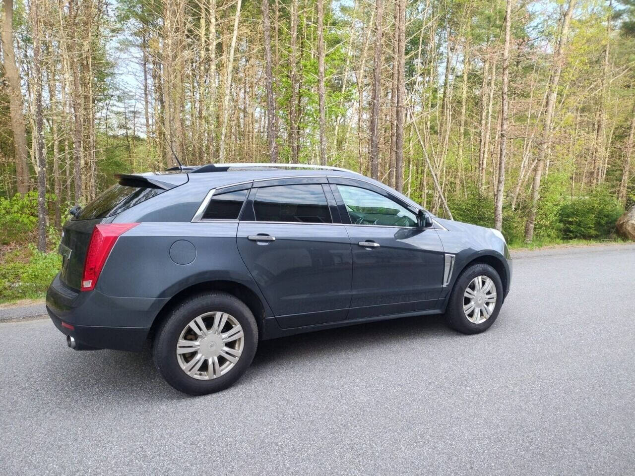 2013 Cadillac SRX for sale at NH Motorsports in Epsom, NH