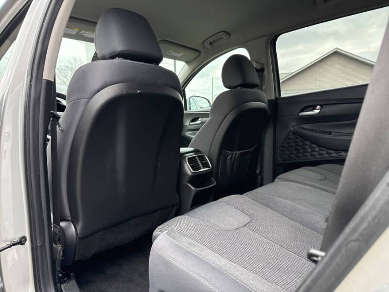2020 Hyundai Santa Fe SE