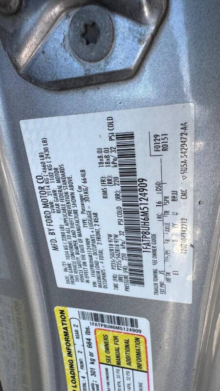 2021 Ford Mustang EcoBoost