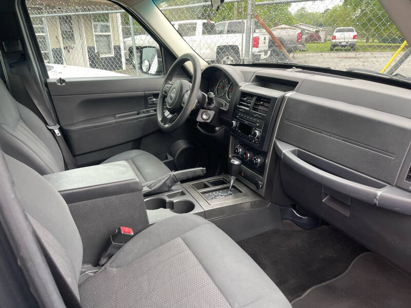 2011 Jeep Liberty Sport