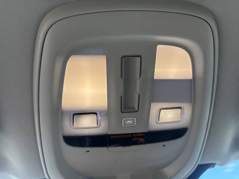 2025 Volvo XC90 B5 Plus Bright Theme 7P